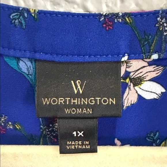 Worthington Woman Royal Blue Floral V-Neck Blouse size 1X - Picture 3 of 6